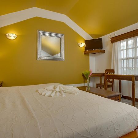 Villa Boscardi Belize City Eksteriør billede