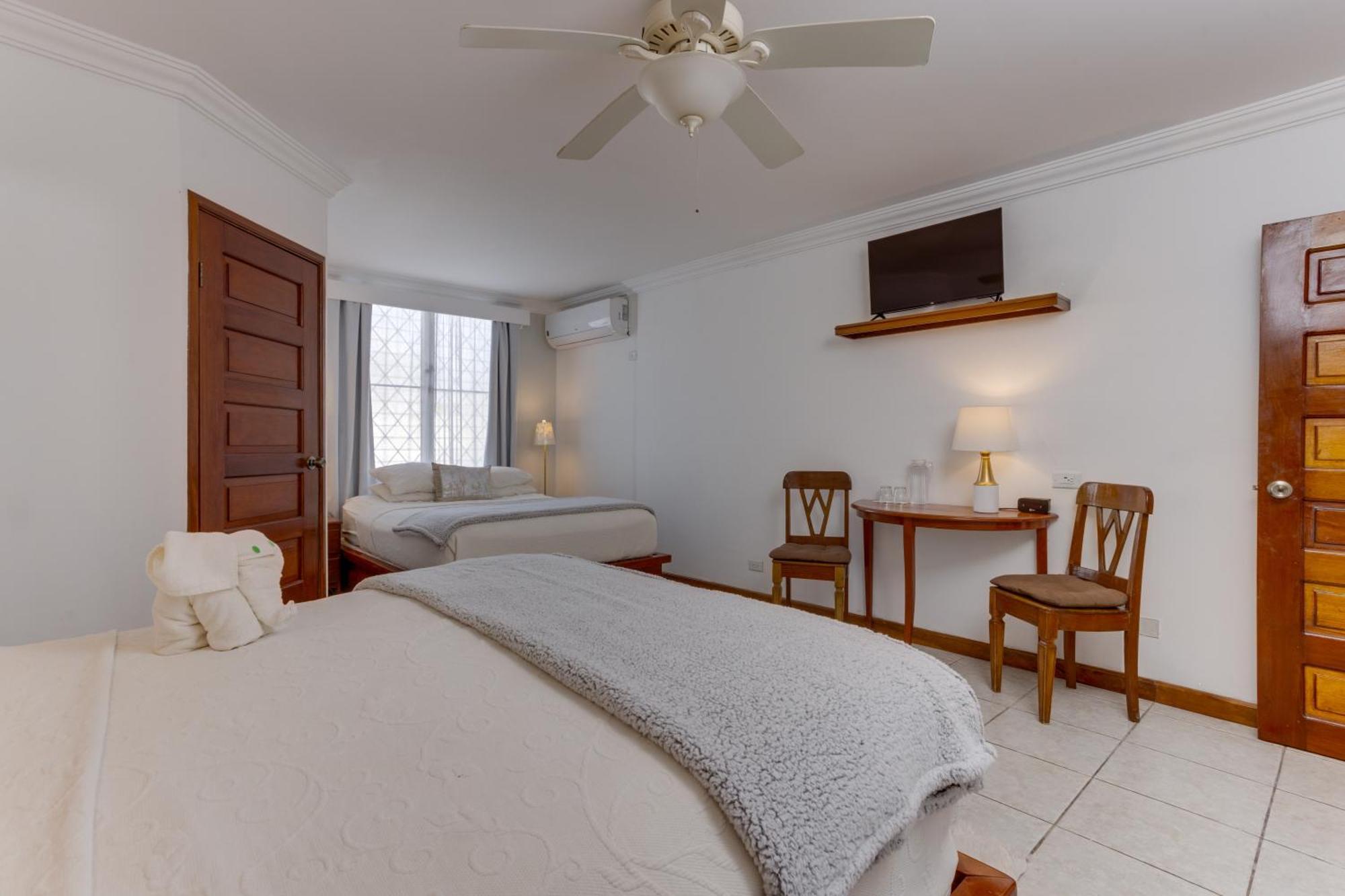 Villa Boscardi Belize City Eksteriør billede