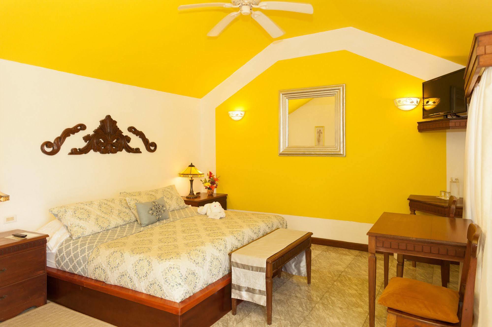 Villa Boscardi Belize City Eksteriør billede